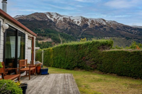 The Lake Base - Lake Hāwea Holiday Home